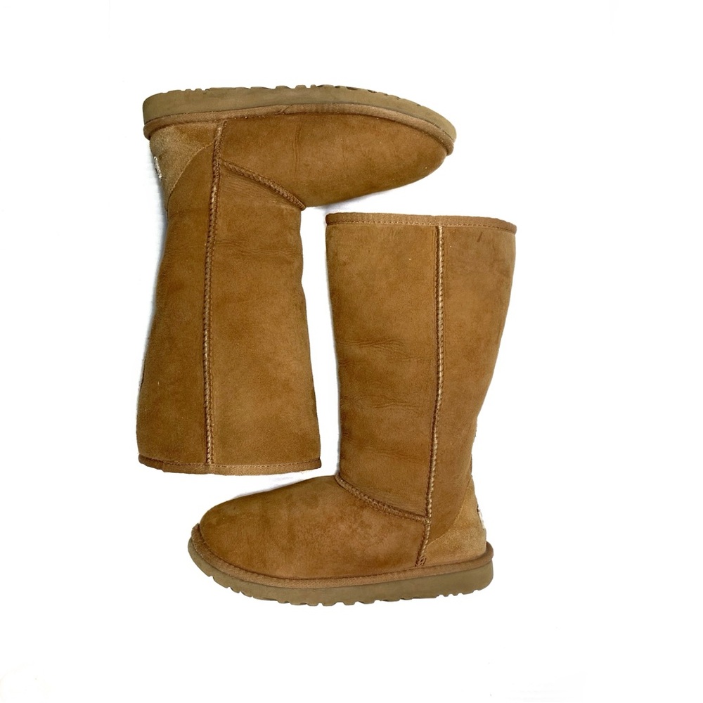 UGG Classic Tan Suede Boots